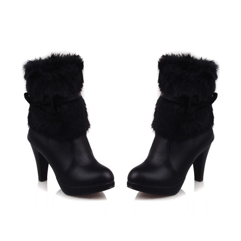DONGYUN Footwear 7/Korte dameslaarzen met hoge hakken, modieus en warm in herfst en winter, pluche laarzen, oversized en veelzijdige schoenen met hoge hakken 40