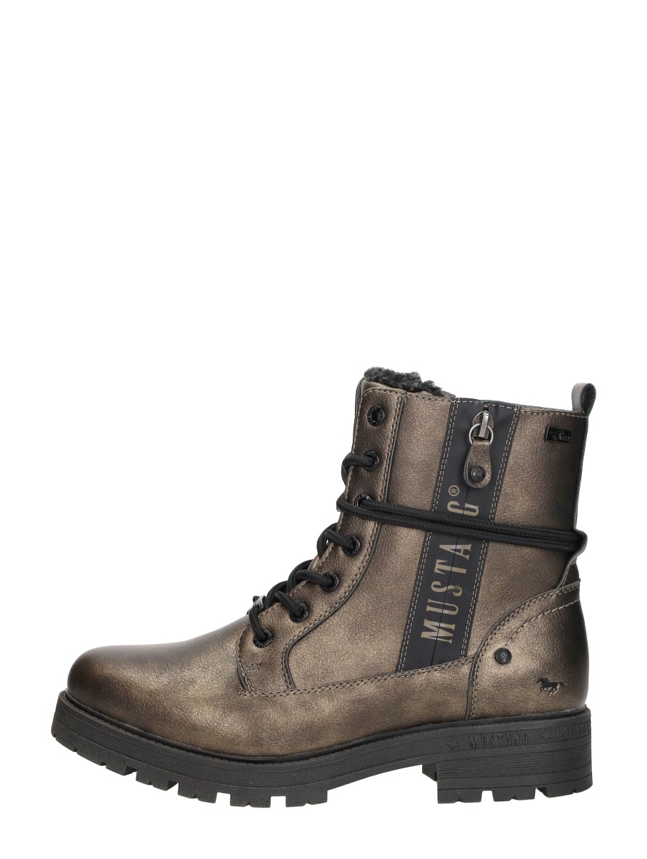 Mustang  Veterschoenen Hoog