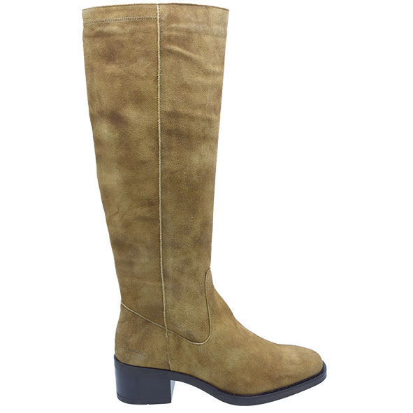 Piedi nudi Yuna H bruin