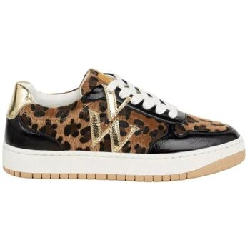 Vanessa Wu Lage Sneakers  BK2736