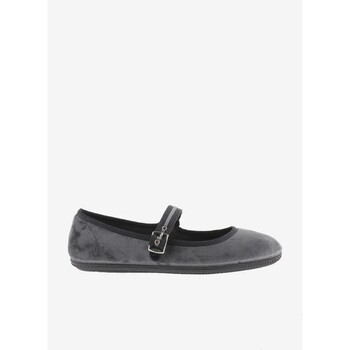 Victoria Ballerina's  39674