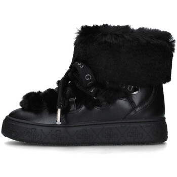 Guess Hoge Sneakers  FLFUEKFUR10