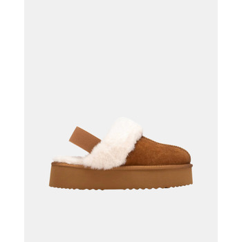 XTI Sneakers  144440