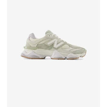 New Balance Lage Sneakers  9060 Garter Snake Pearl Grey