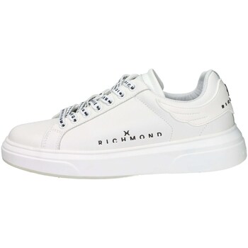 Richmond X Lage Sneakers  29000/CP