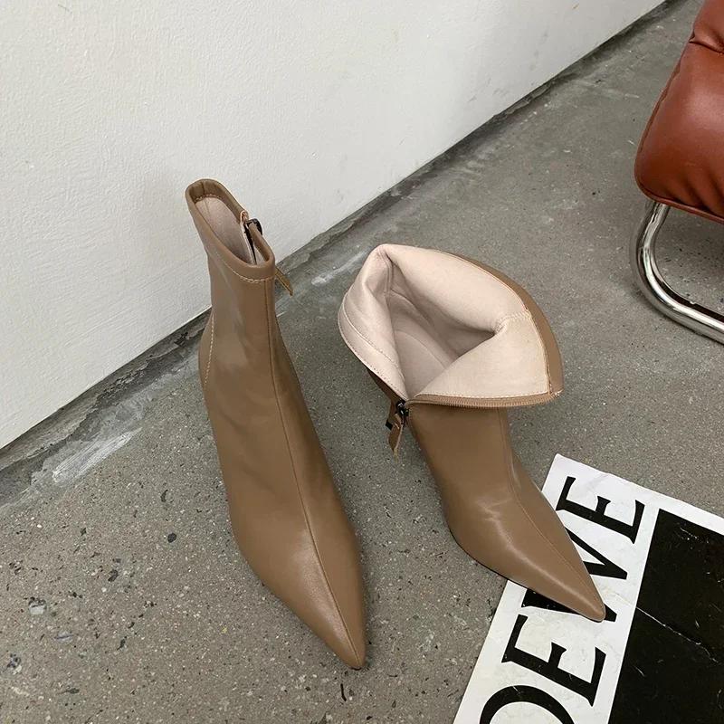 Wucifang Shoes Puntige Neus Enkellaarsjes Dames Mode Ritsen Aan de Zijkant Korte Laarsjes Vrouwelijk Slank Dunne Hoge Hak Winter Dames Kort Pluche Schoeisel 35 kaki