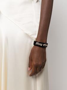 Miu Miu logo-lettering bracelet - Zwart