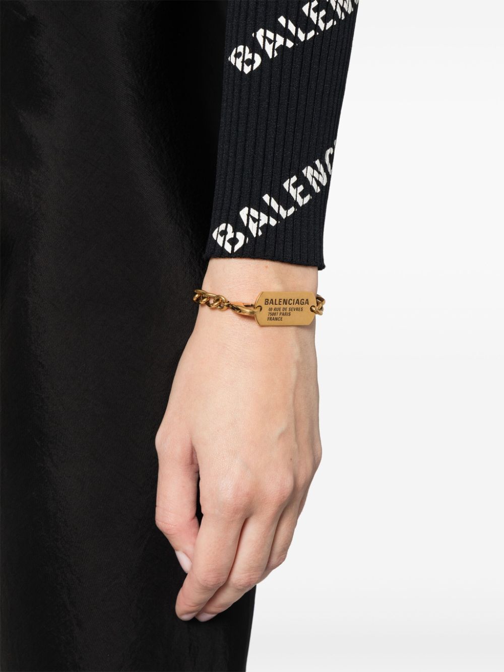 Balenciaga Armband met logoplakkaat - Goud
