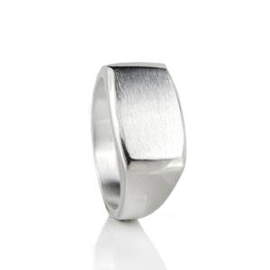 Zegelring in zilver 11mm met gesloten askamer