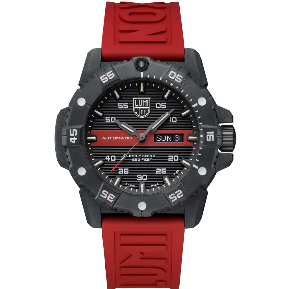 Luminox master carbon seal automatic