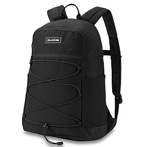 Dakine Wonder Pack 18L Black II Rucksack Der Dakine WNDR Pack 18L eignet sich bestens als Freizeitrucksack oder fürs Büro. Mit seinen 18L Volumen bietet er genügend Stauraum für de