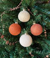 COTTON BALL LIGHTS Kerstballen koper - Cosy Copper