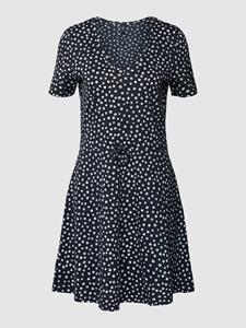 ONLY Sommerkleid T-Shirt-Kleid OnlMay Sommer-Kleid Kurz-Arm V-Ausschnitt