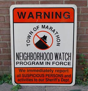 Fiftiesstore Warning Neighborhood Watch Originel Straatbord - 76 x 61cm