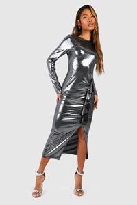 Boohoo Geplooide Metallic Midaxi Jurk Met Lange Mouwen En Franjes, Silver