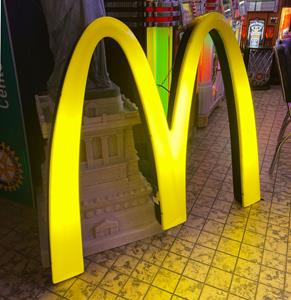 Fiftiesstore McDonald's Logo Bogen Lichtbak - Origineel 125 x 110 cm