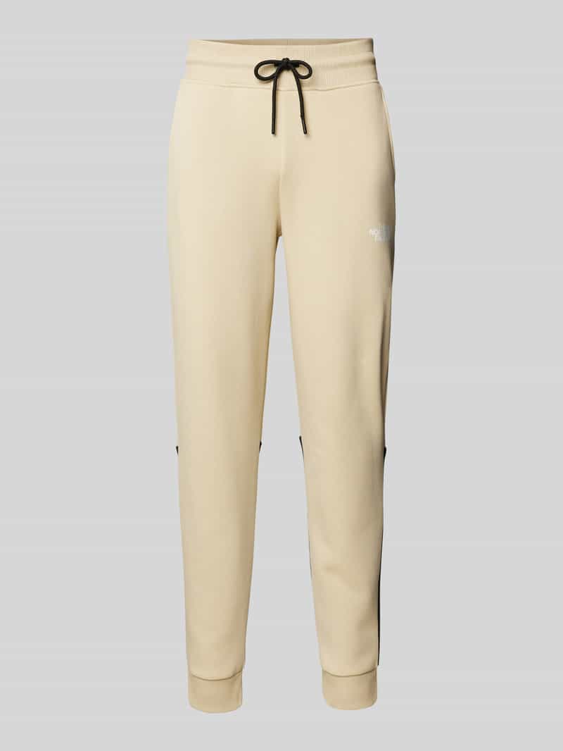 The North Face Regular fit sweatpants met labelprint, model 'ICONS'