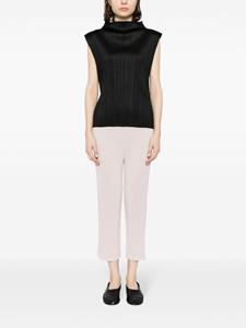 Issey Miyake pleated cropped trousers - Roze