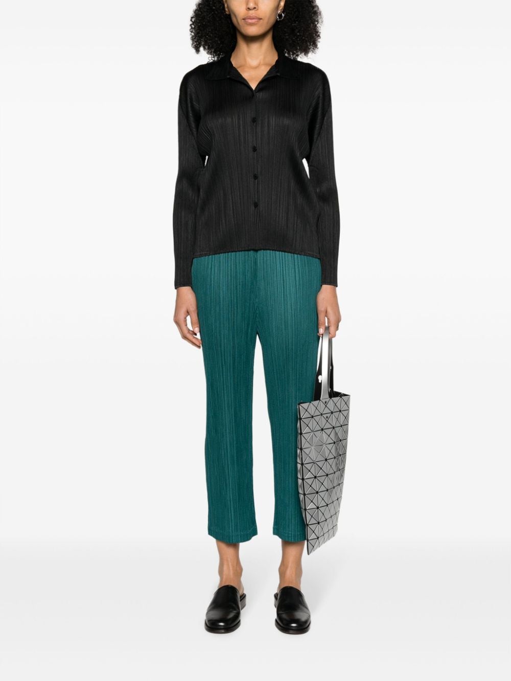 Pleats Please Issey Miyake fully-pleated cropped trousers - Groen