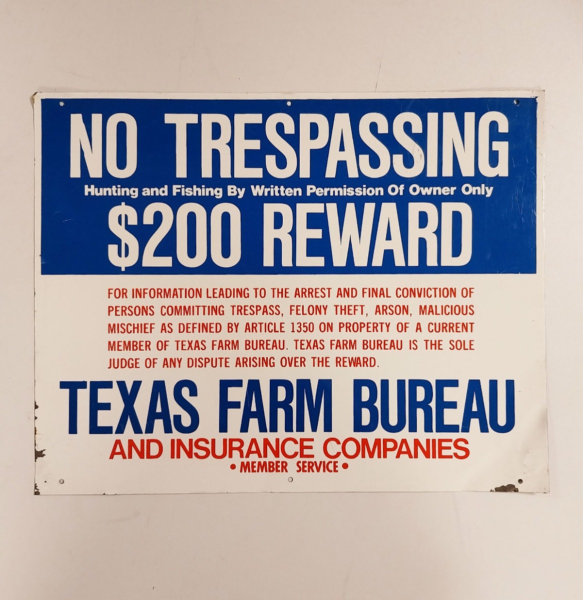 Fiftiesstore Texas Farm Bureau No Trespassing Metalen Bord - 36 x 28cm - Origineel