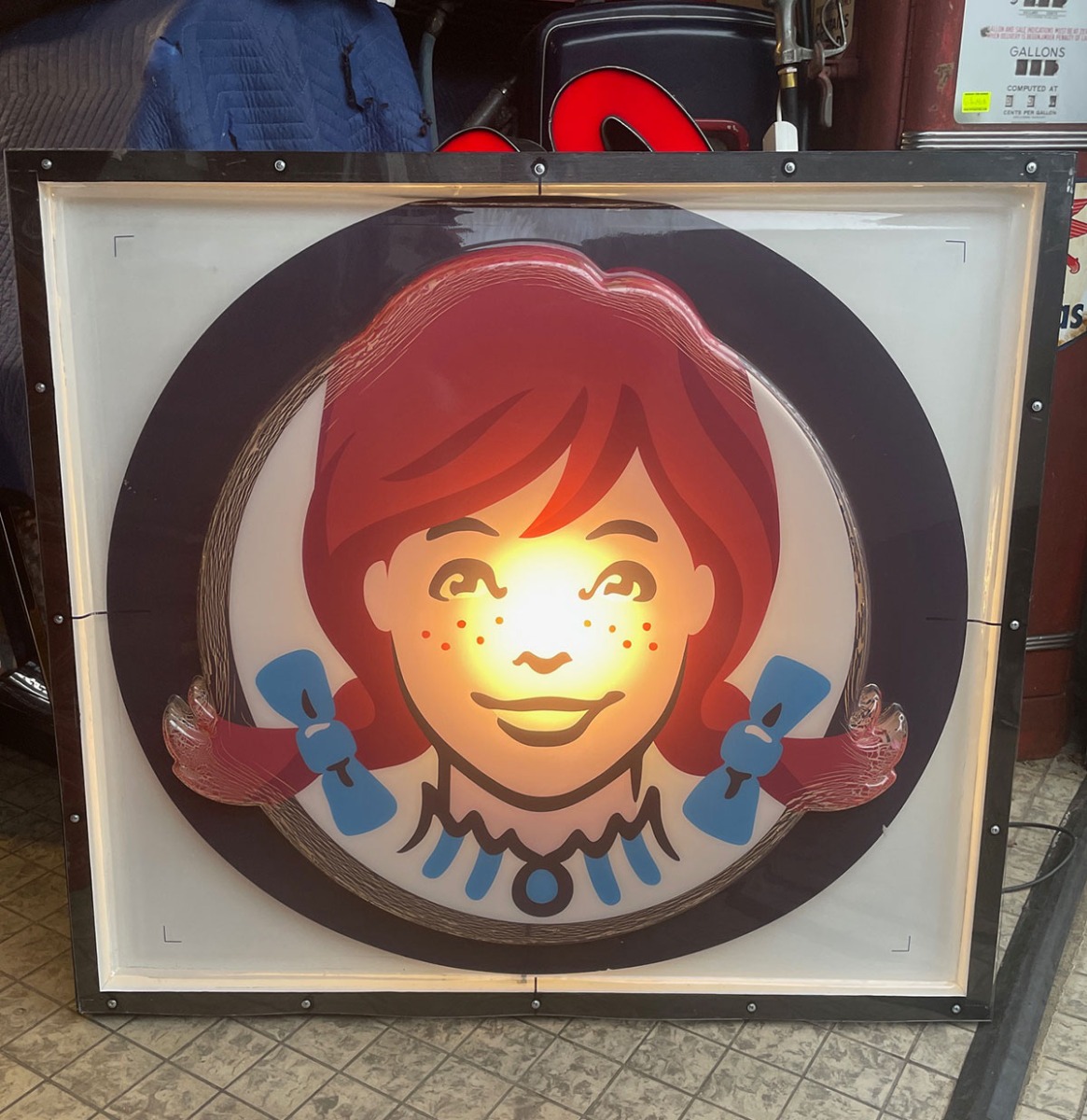 Fiftiesstore Wendy's Logo Lichtbak - 124 x 112cm - Origineel