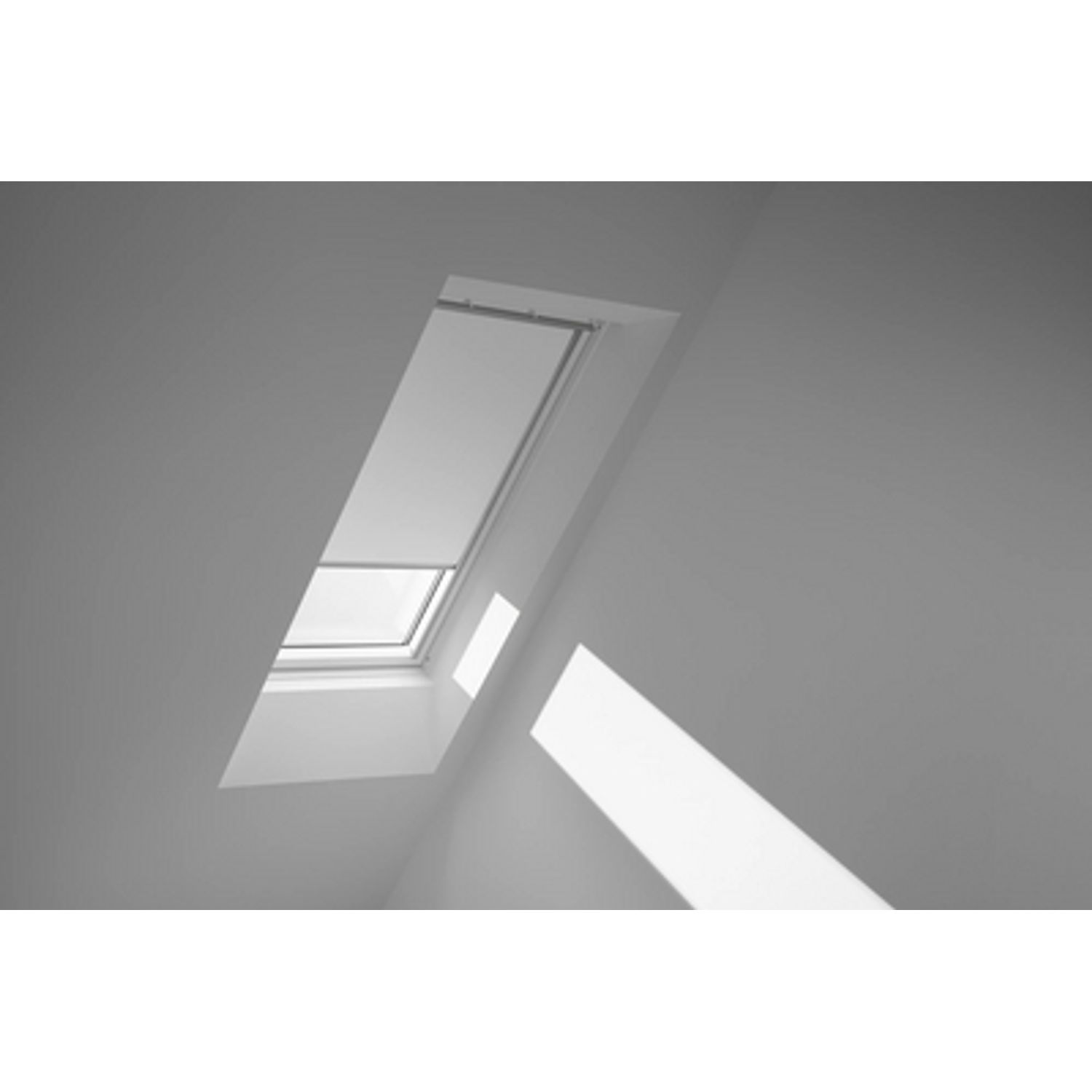 VELUX Verduisterend Dakraam Rolgordijn Met Aluminium Zijgeleiders Dku 606 1025