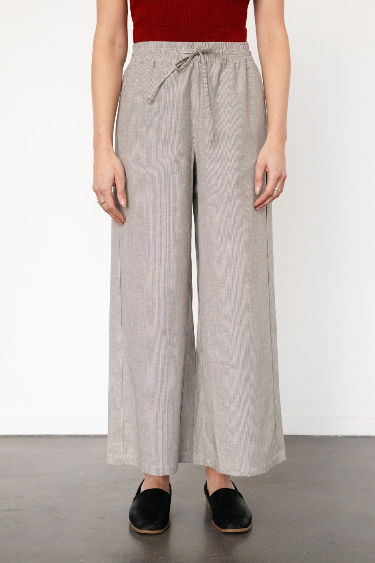 Rotholz Damen vegan Hose Flared Grau Gestreift