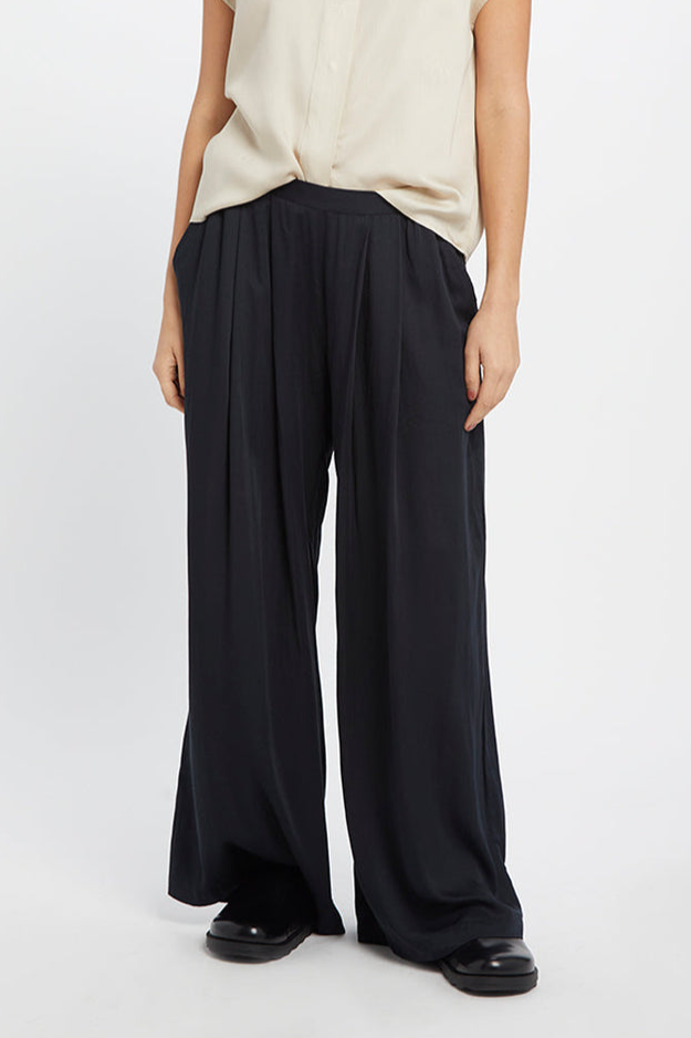 Neu Nomads Damen vegan Hose Palazzo Marlene Schwarz