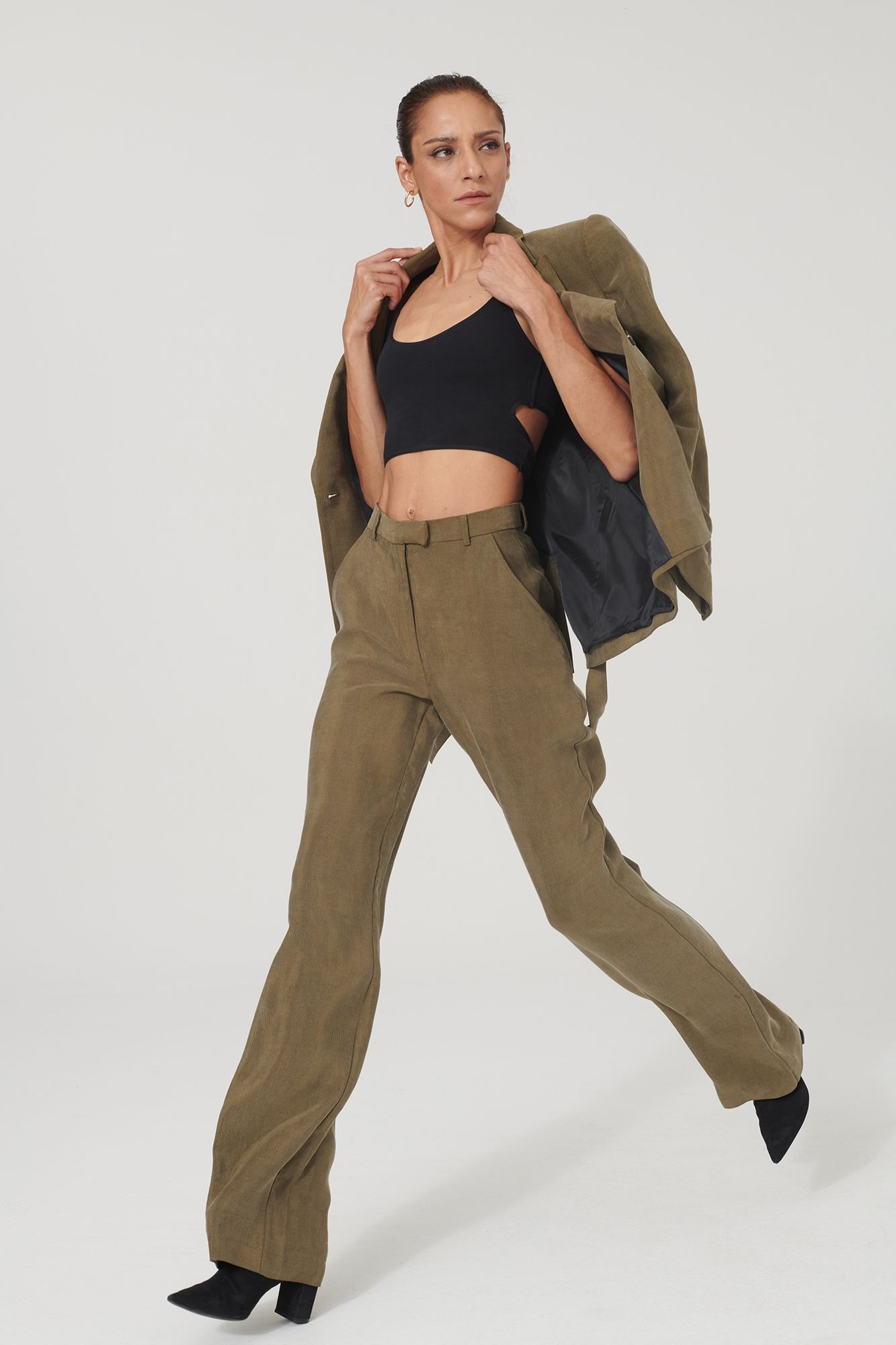 Lovjoi Damen vegan Hose Jeanni GrÃ¼n