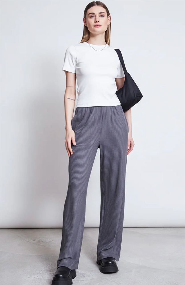 JAN N JUNE JAN 'N JUNE Damen vegan Hose Smilla Turbulence Grau