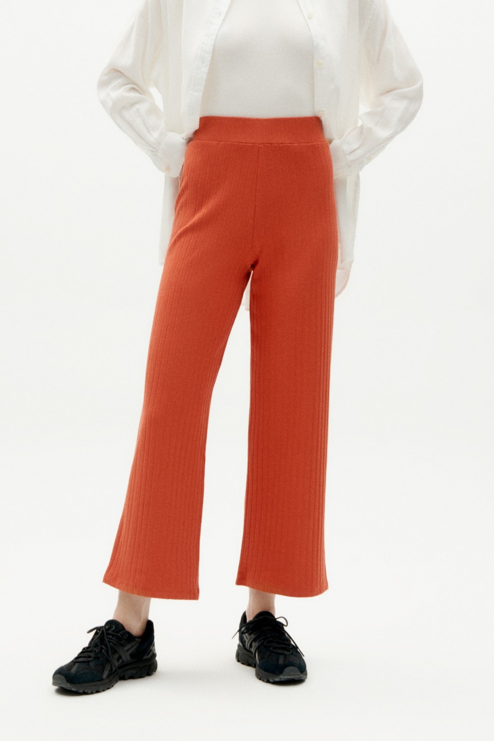 Thinking mu Damen vegan Hose Dalia Trash Orange
