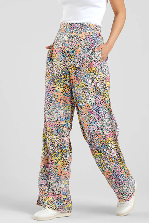 Dedicated Damen vegan Hose Ale Meadow Flowers Multicolor