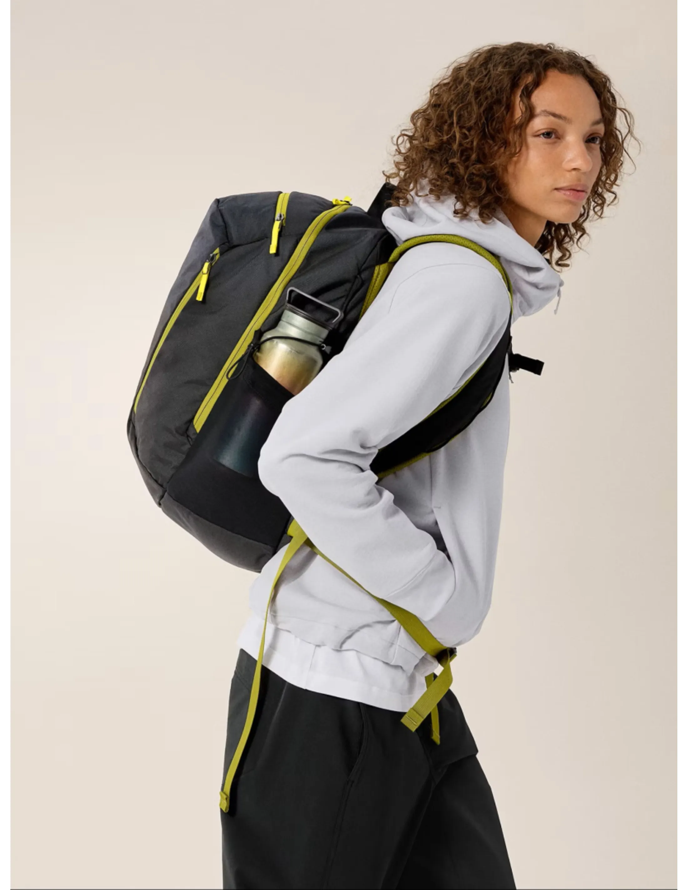 Arc'teryx Mantis 26 Backpack (Maat - OS, Kleur - Black / Olive Moss)