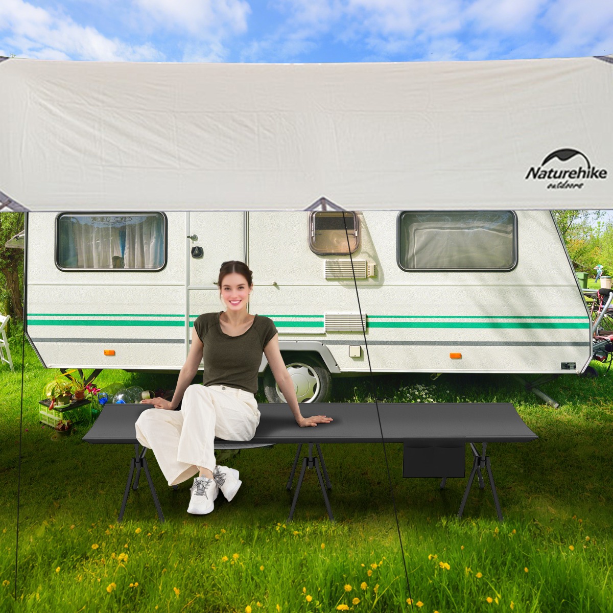 Costway Verstelbaar Veldbed Campingbed met Beenverlengingen & Zijzak & Netzak