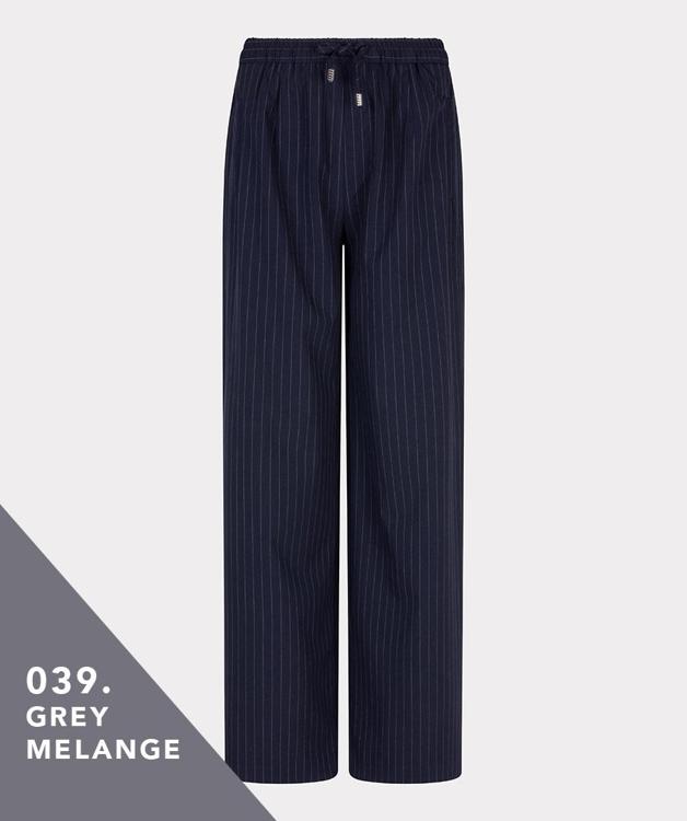 Esqualo Broek F25.10548