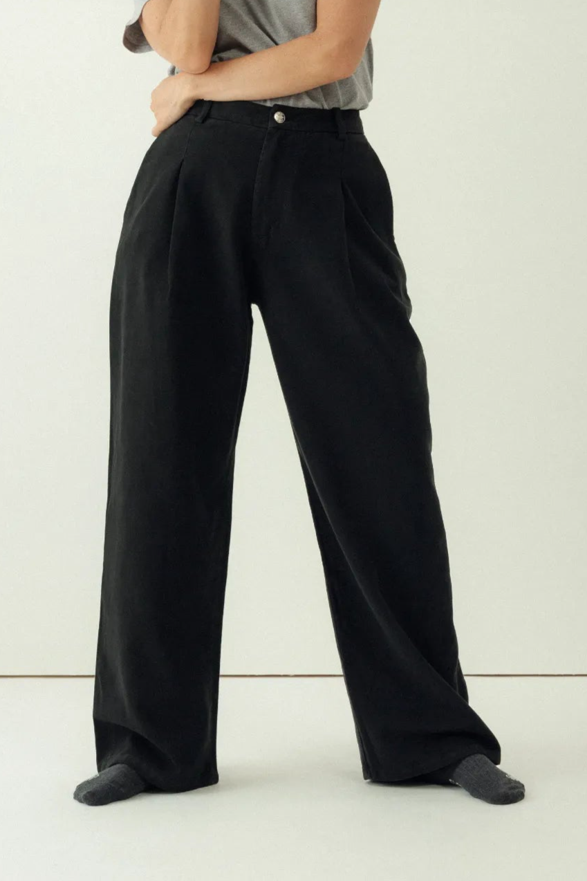 Clotsy Damen vegan Hose Oihana Schwarz