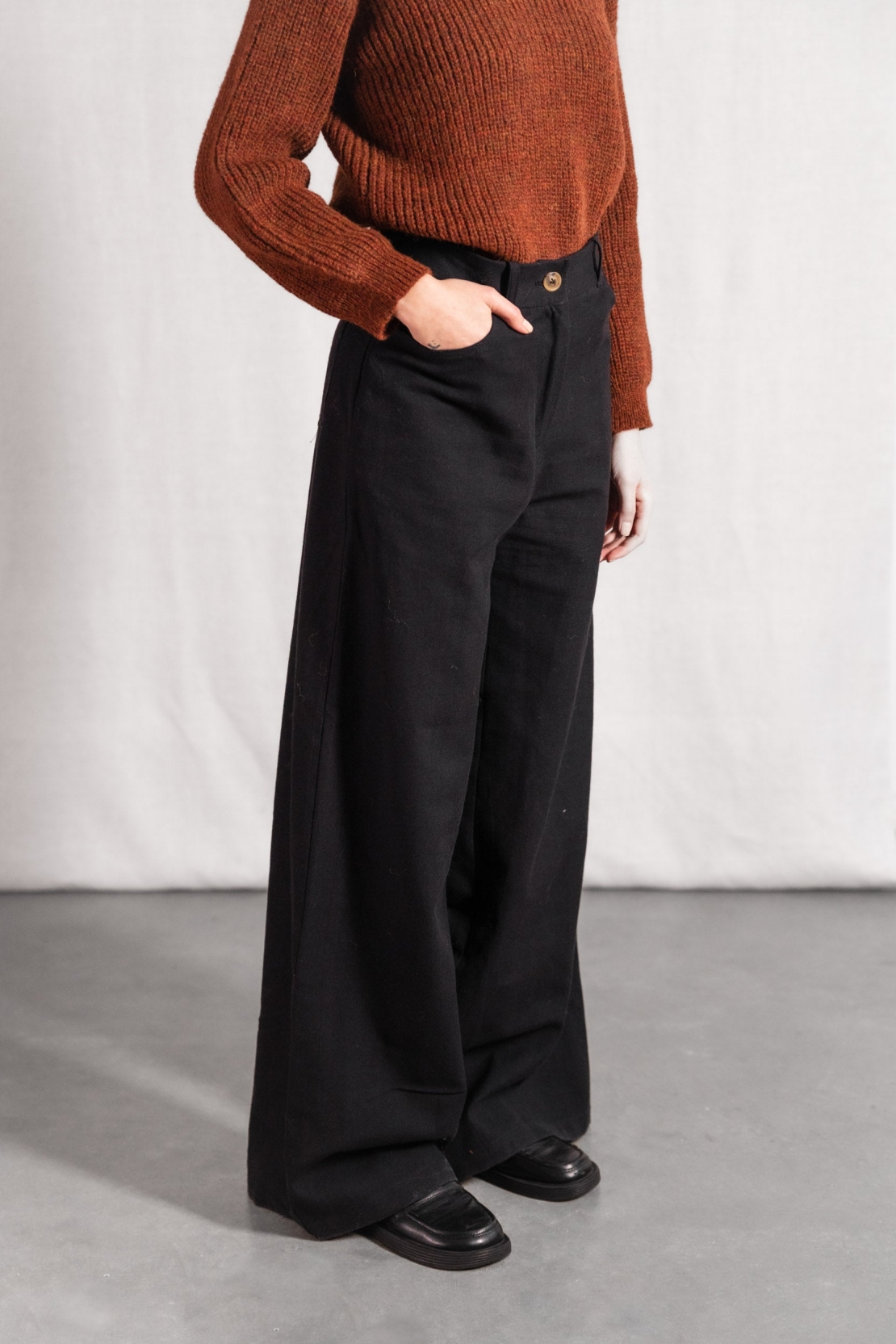 Jyoti Fair Works Damen vegan Hose Tarani Schwarz