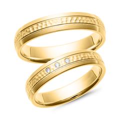 Unique Trouwringen geelgoud met Diamanten breedte 4,5 mm