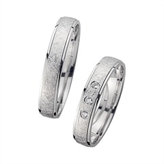 Unique Trouwringen met Diamanten breedte 4 mm