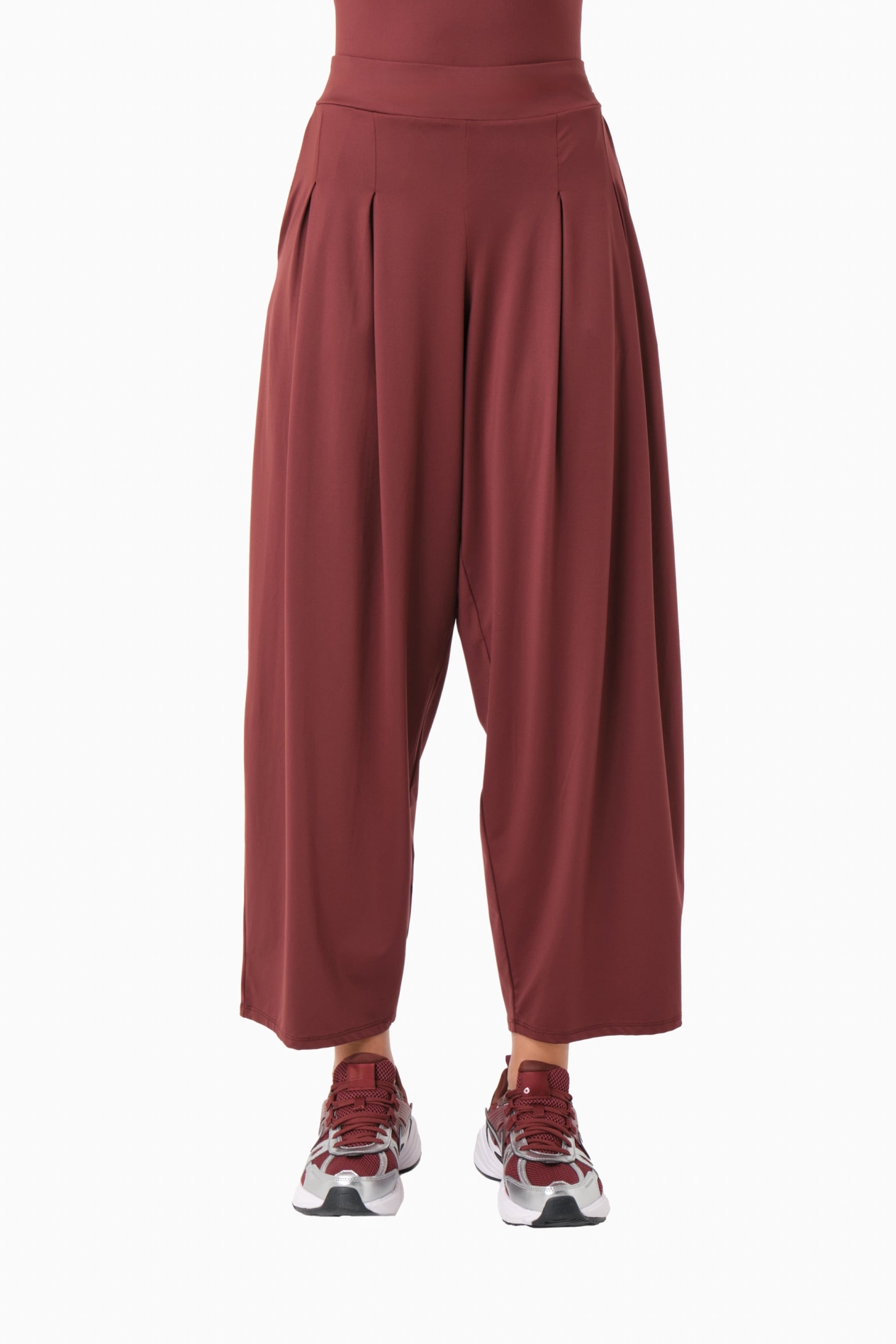 ORGANICATION Damen vegan Hose Peeny Burgundy