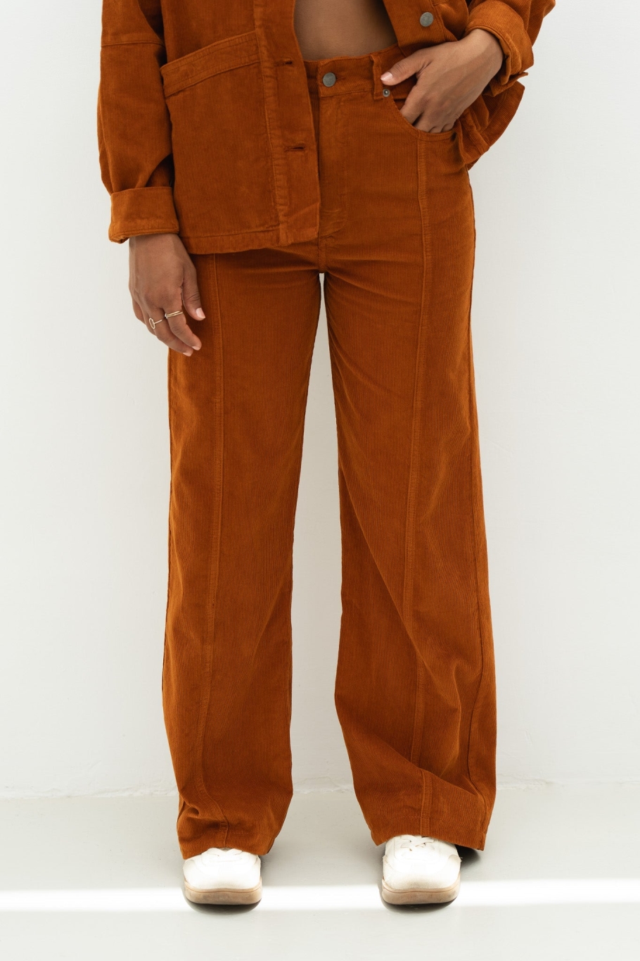 NÃ¤z Damen vegan Hose Corduroy Elsa Orange