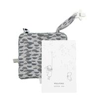 Snoozebaby geboortekaartje met knuffeldoekje in een envelop frost grey knuffeldoekje