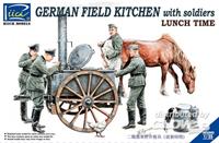 riichmodels German Field Kitchen with Soliders (cook & three German soldiers,food containers)