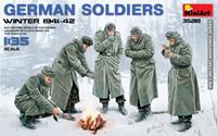 miniart German Soldiers (Winter 1941-42)