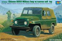 trumpeter Chinesischer BJ212 Militär-Jeep