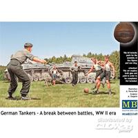 masterboxplastickits German tankmen in the break bet. Combats