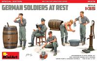 Mini Art German Soldier at Rest - Special Edition