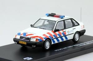 Brinic Modelcars Triple 9 Volvo 440 - 1992 Rijkspolitie district Alkmaar