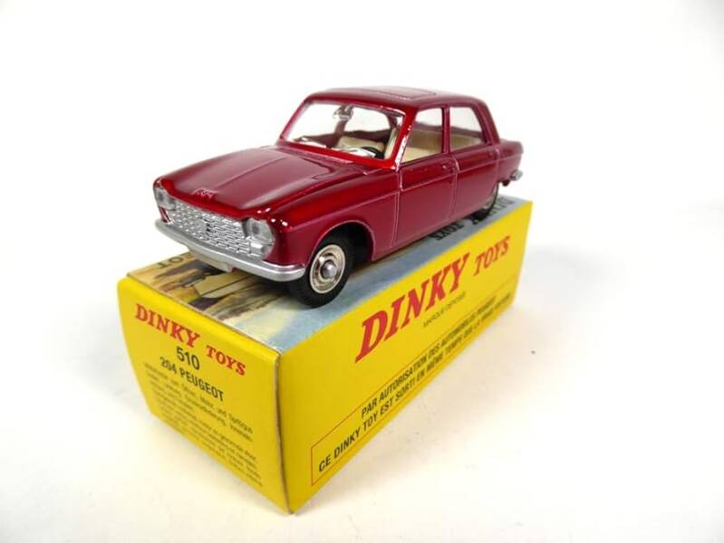 Brinic Modelcars Dinky Toys Peugeot 204 Berline