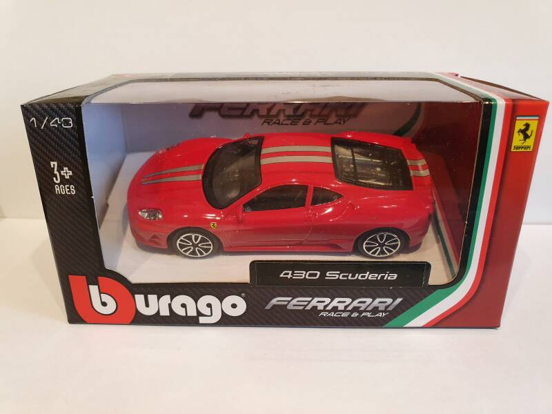 Brinic Modelcars Bburago Ferrari 430 Scuderia